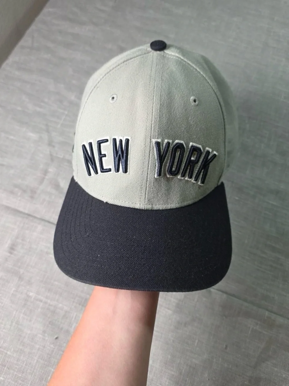 47 Brand New York Yankees Snapback Hat Grey Black NY Spell Out Vintage Style Cap